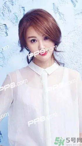 柏莱雅最新代言人郑爽