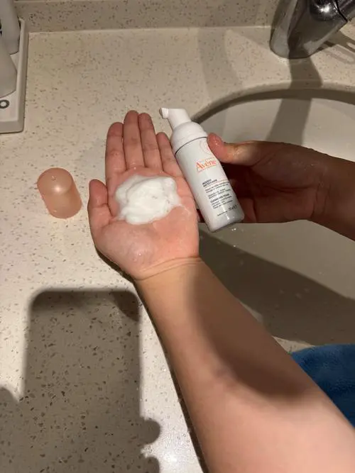 雅漾洗面奶要怎么使用方法