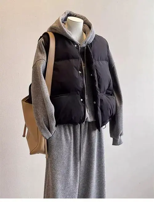 冬天穿的马甲怎么搭配衣服好看吗