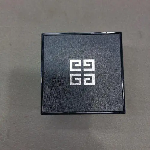 纪梵希四色散粉最新