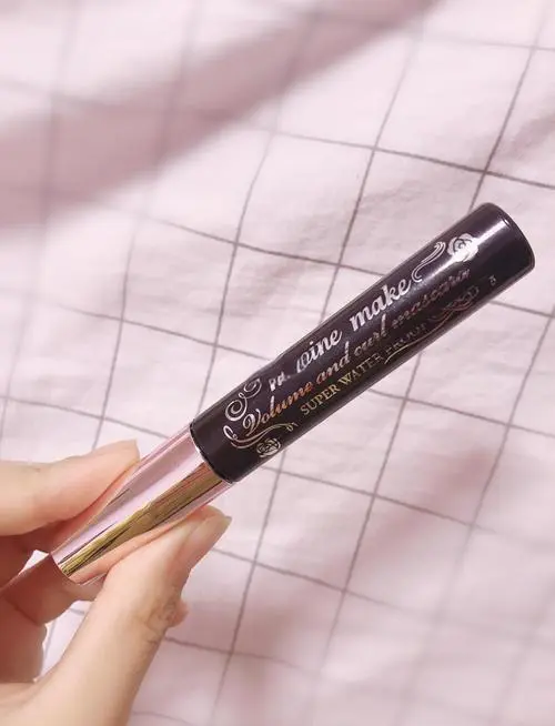 kiss me睫毛膏最新款