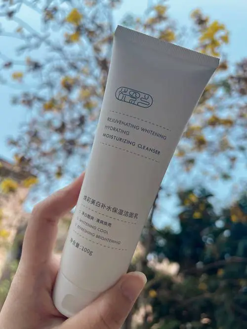 洗面奶感觉怎么样