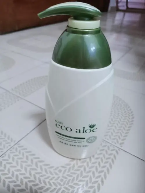 露姿最新化妆品