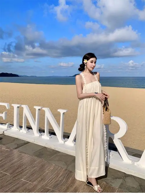 沙滩长裙怎么搭配外套