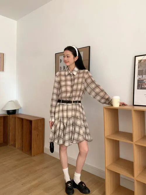 小格子短裙怎么搭配图片欣赏