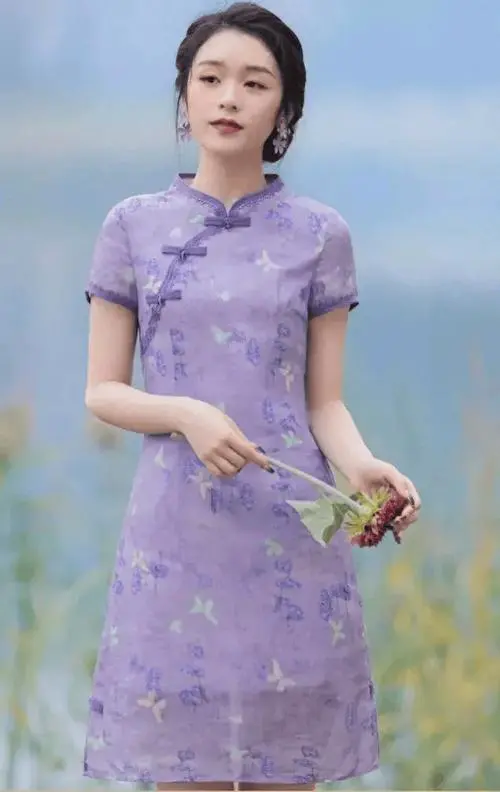 紫色群子怎么搭配披肩