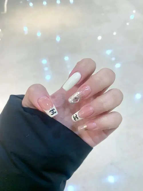 2014最新美甲香奈儿