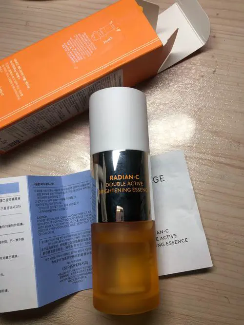 兰芝美白精华最新包装