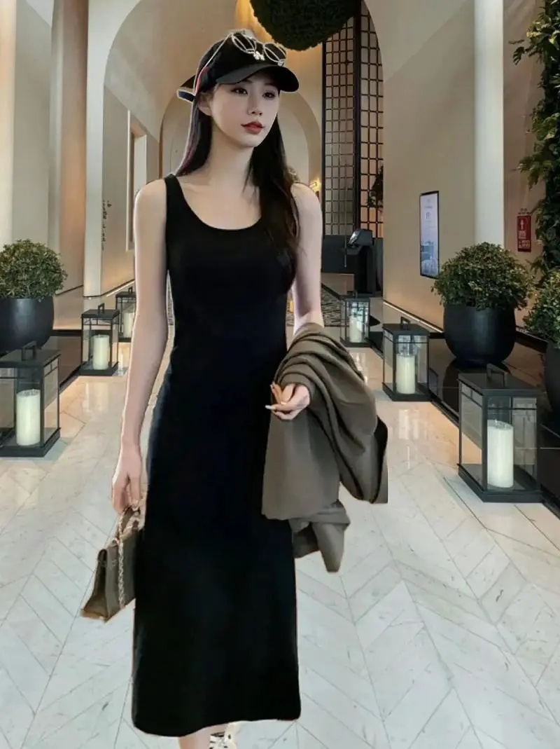 背心裙大了怎么搭配