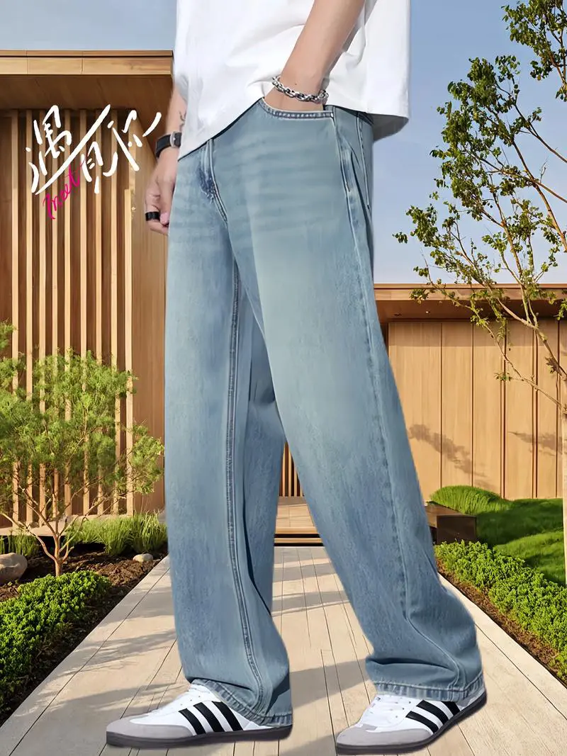 浅色仔裤怎么搭配体恤