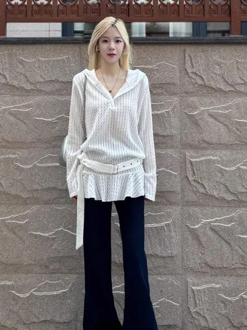 白色长款蕾丝怎么搭配图片