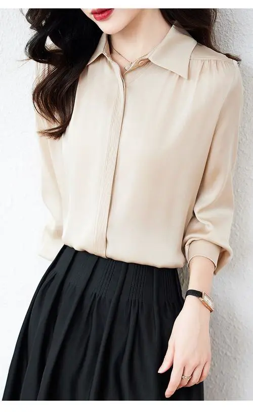 蚕丝衬衣怎么搭配