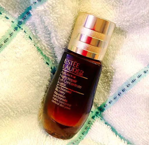 小棕瓶眼精华最新包装