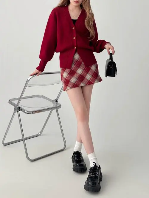 小格子短裙怎么搭配图片欣赏