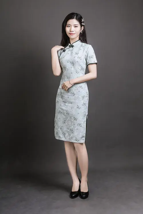 短旗袍怎么搭配好看吗