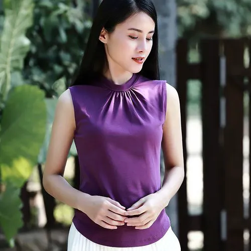 紫色无袖上衣怎么搭配图片