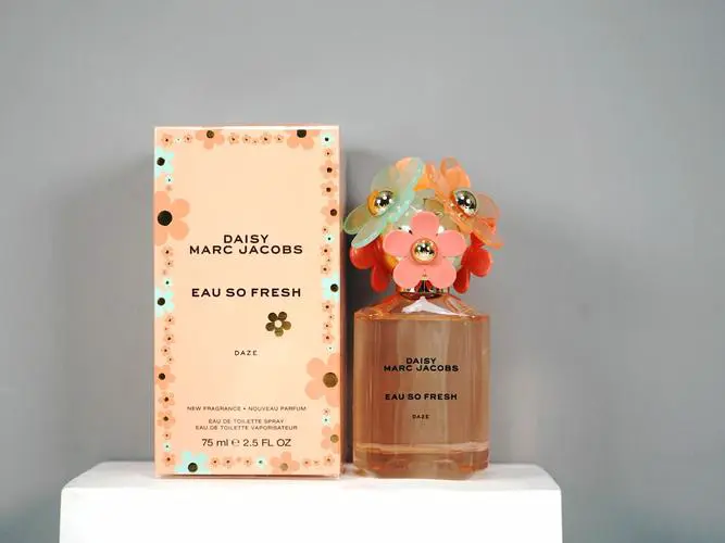 马克雅各布香水最新