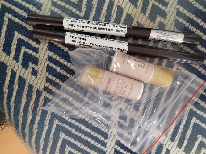 最新版伊蒂之屋眉笔