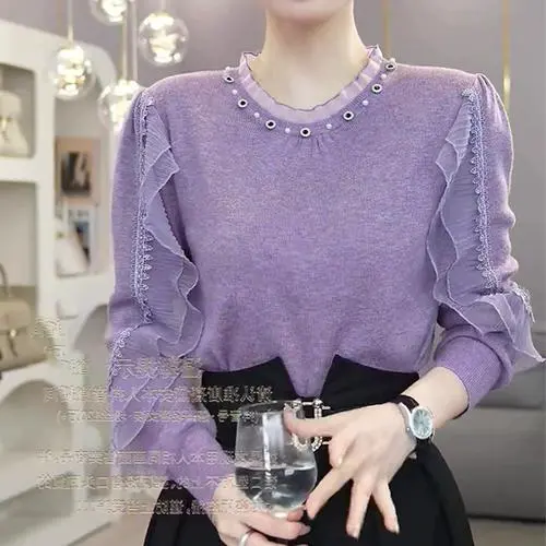 紫色荷叶边毛衣怎么搭配