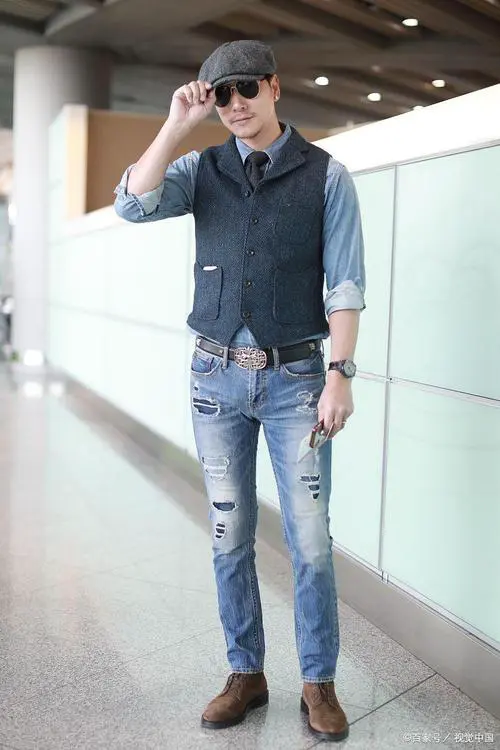 男士牛仔裤配什么鞋子