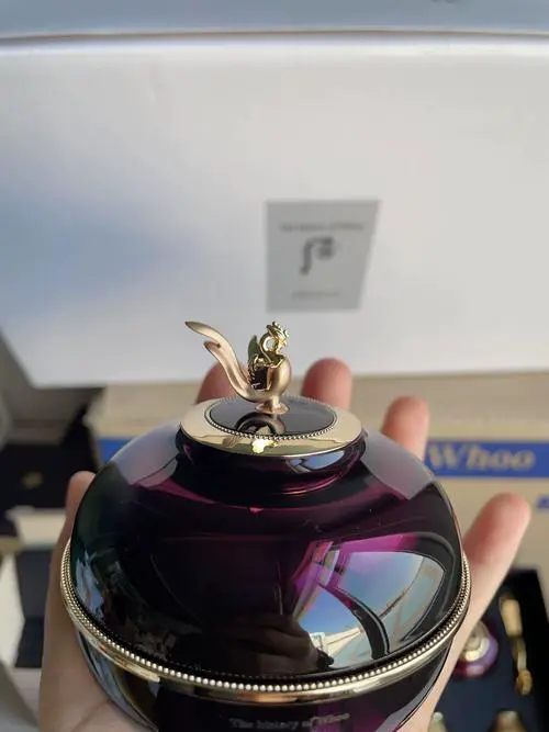 伊娃最新化妆品