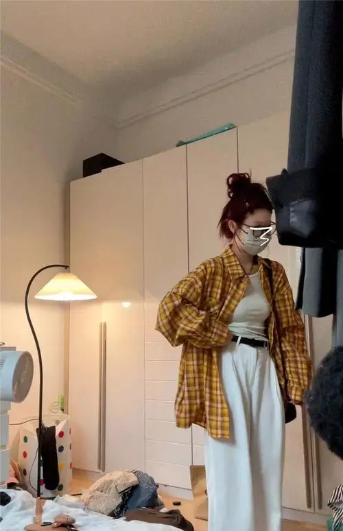 超长款格子衬衫怎么搭配什么外套