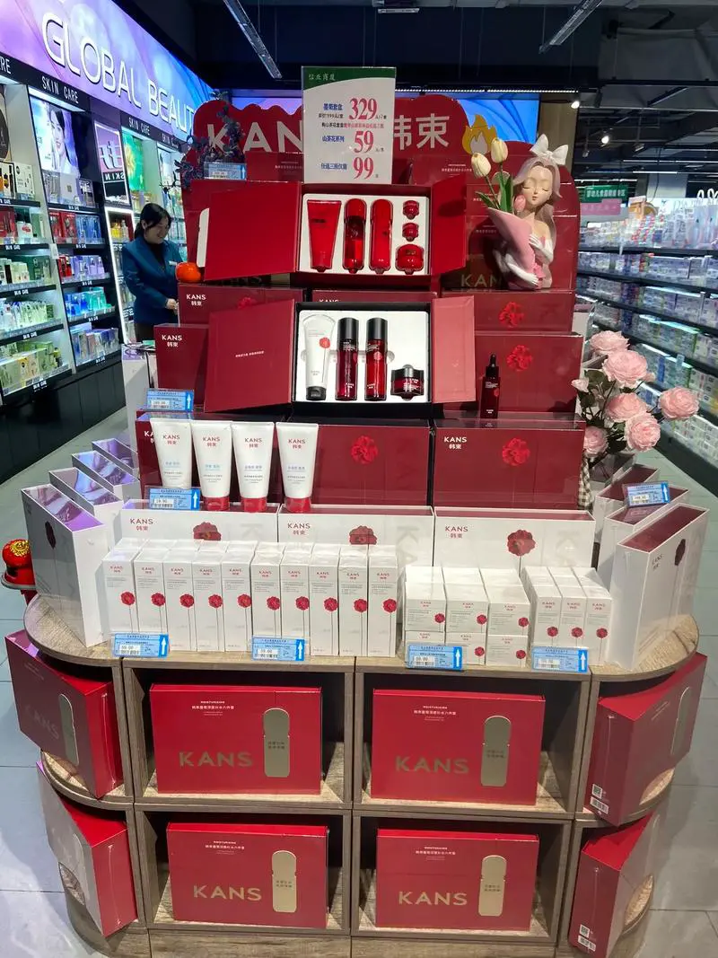 韩束最新款套盒