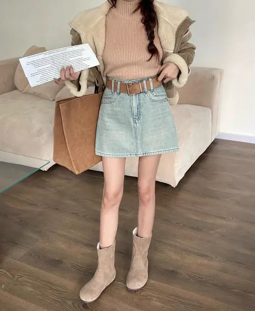 牛仔短裙冬装怎么搭配