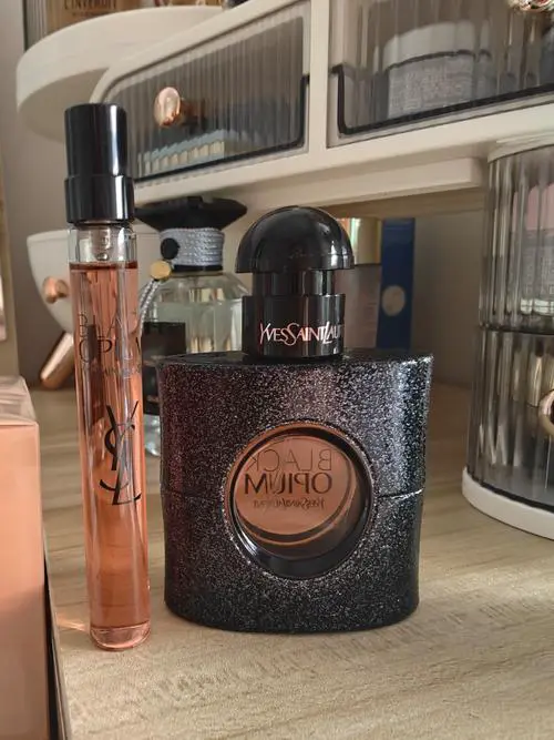 圣罗兰最新版鸦片香水