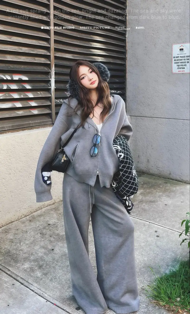 戴帽大衣灰怎么搭配