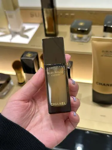 香奈儿最新精华液