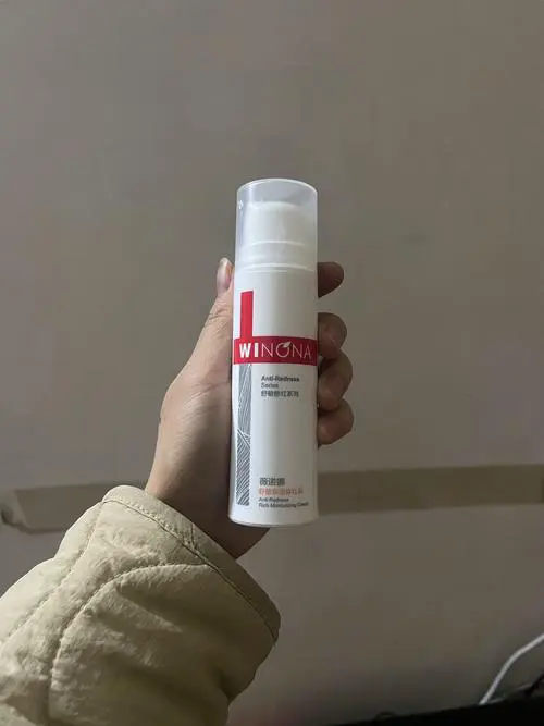 皮肤敏感用什么护肤品