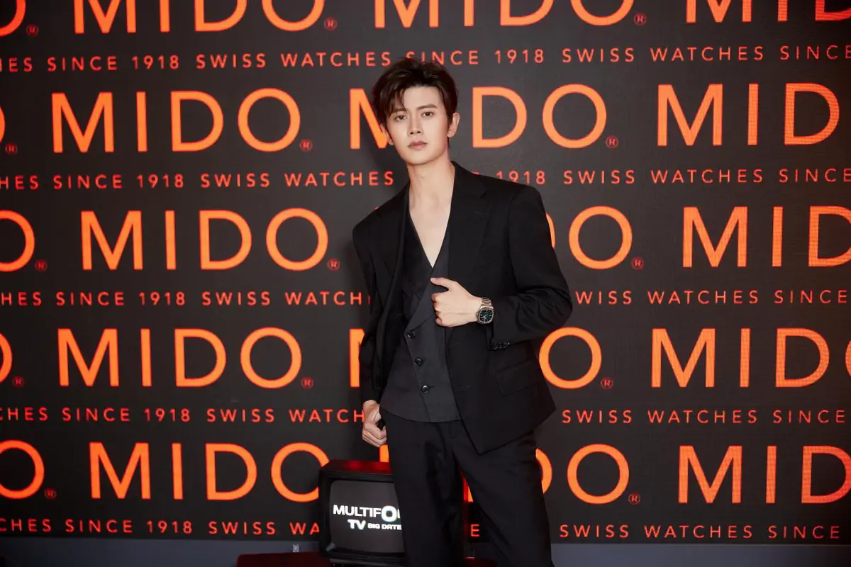 瑞士美度表品牌代言人 任嘉伦