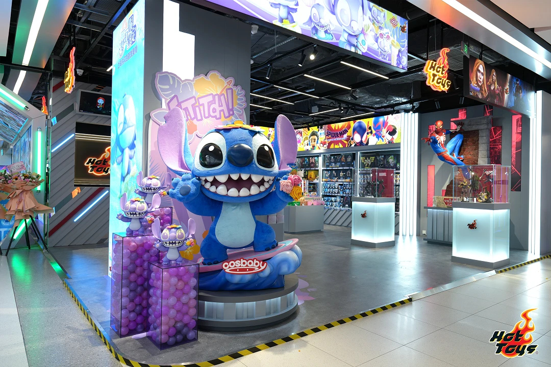 Hot Toys全新快闪店亮相百联ZX创趣场，打造魔都双节长假潮玩最前线插图(3)