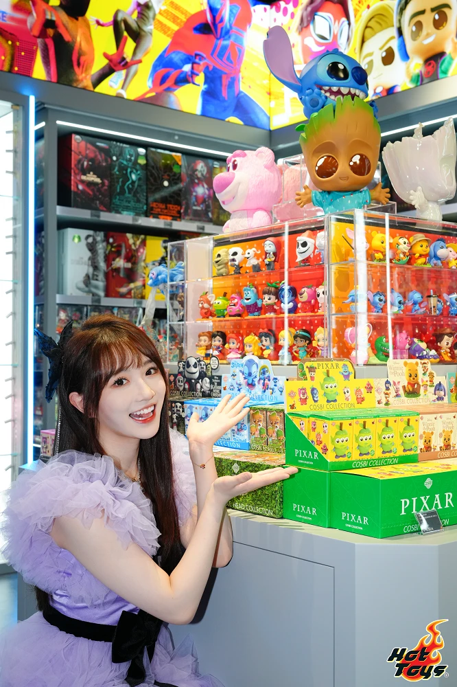 Hot Toys全新快闪店亮相百联ZX创趣场，打造魔都双节长假潮玩最前线插图(2)