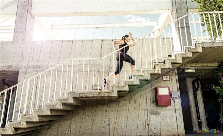 减胸_男的什么运动减胸_减胸的运动