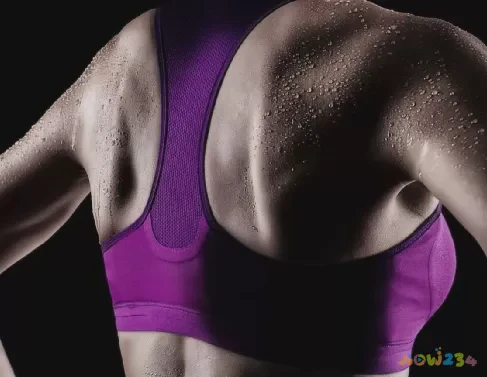 减肥能不能喝运动饮料_运动减肥能喝运动饮料吗_减肥喝运动饮料可以吗