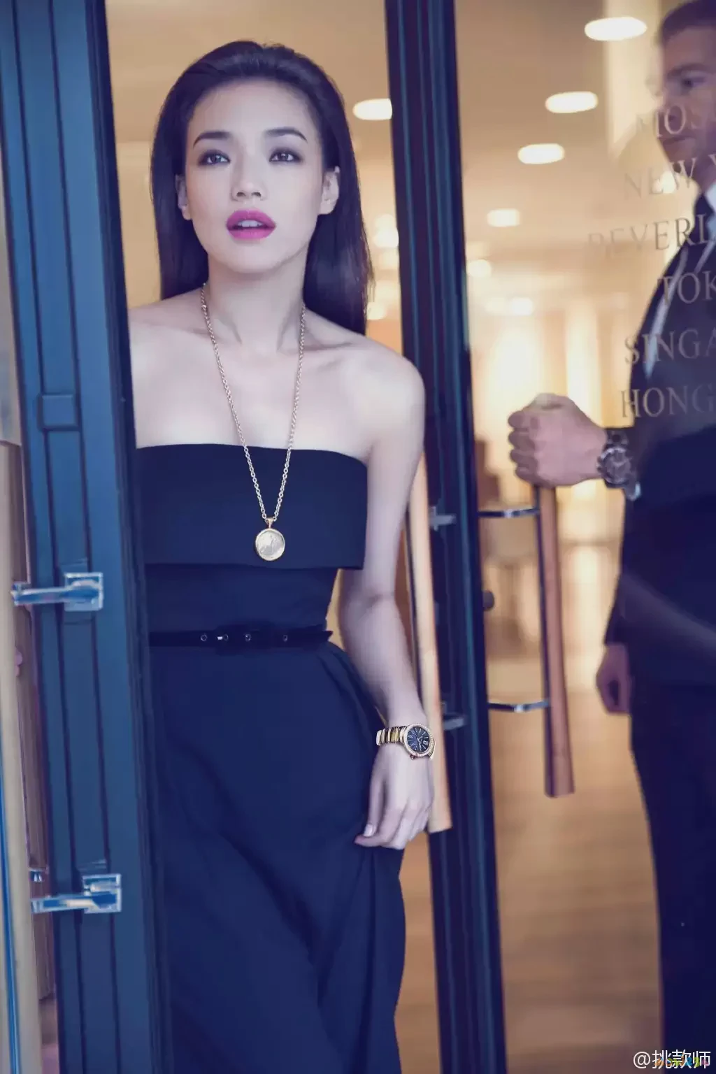 收腹鼓肚能锻炼吗_鼓肚子运动收腹做什么运动_经常做收腹鼓肚子运动