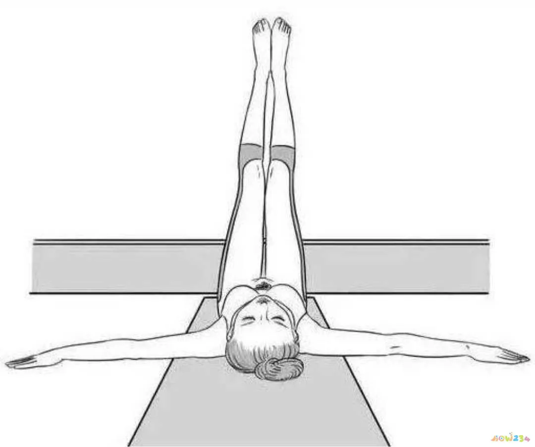 腰部赘肉动作_腰部赘肉运动方法_腰部赘肉运动图