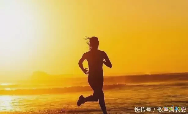 快走运动瘦哪里_晚上快走可以瘦吗_快走一个月能瘦多少斤