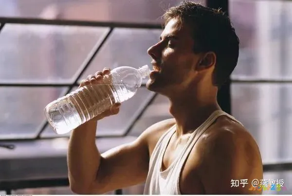 如何不运动减肥_减肥运动快速燃脂_减肥运动视频教程