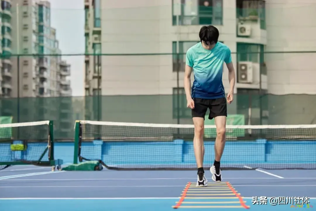 什么运动减大腿和臀部效果好_减臀部和大腿根部的运动_臀部大腿减脂