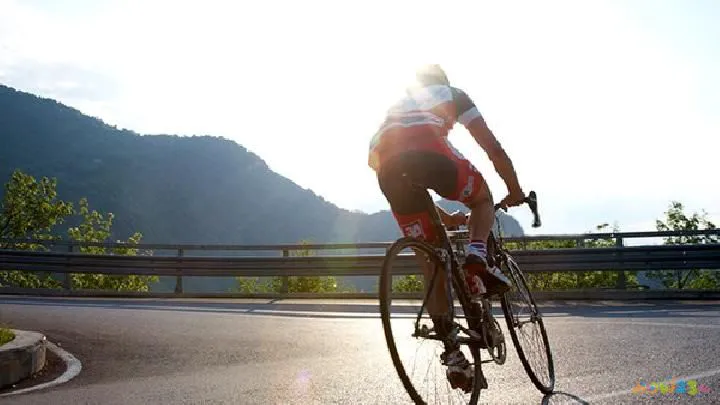 经期如何做运动 瘦得健康瘦得久