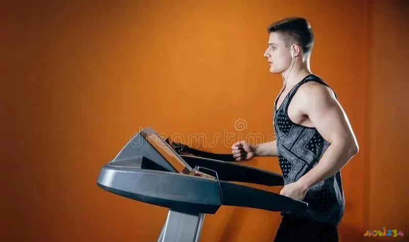 锻炼胸腹部肌肉_练胸肌和腹肌饮食要注意什么_练胸肌和腹肌要做有氧运动吗