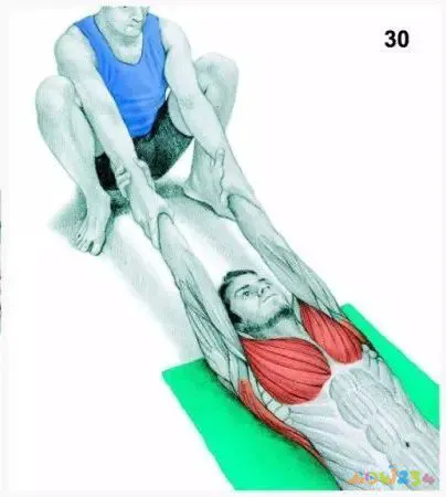 拉伸运动图片动作视频_运动拉伸动作图片_拉伸运动图片动作大全