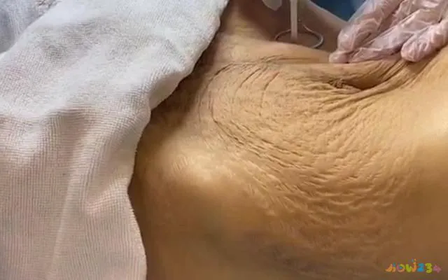 运动减肥时身体变紧_30周早产的胎儿可以存活吗_这感觉太上头了表情包