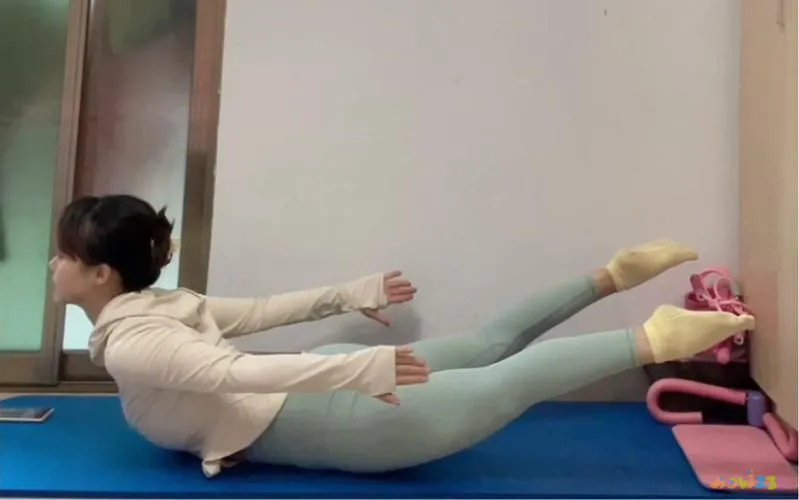 锻炼后腿部拉伸_运动后怎么拉伸腿部线条更好_拉伸线条腿部运动好后疼痛