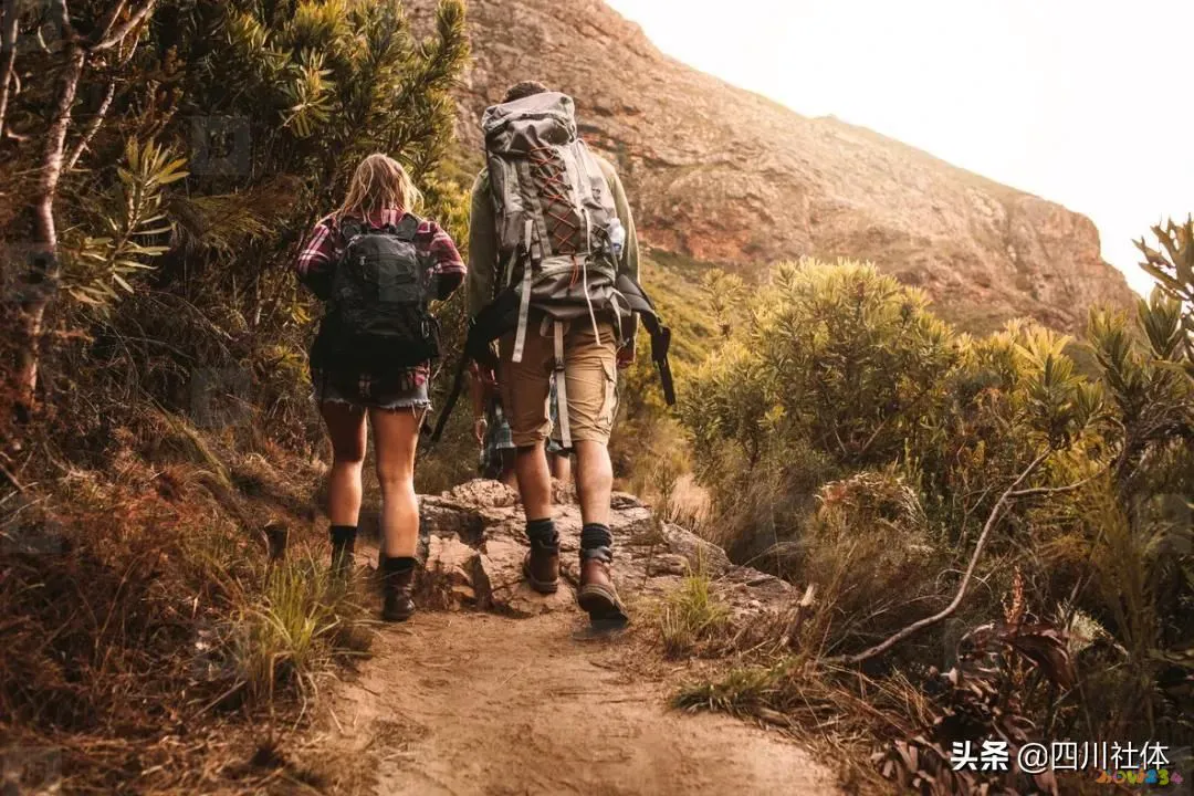 什么运动减大腿和臀部效果好_臀部大腿减脂_减臀部和大腿根部的运动