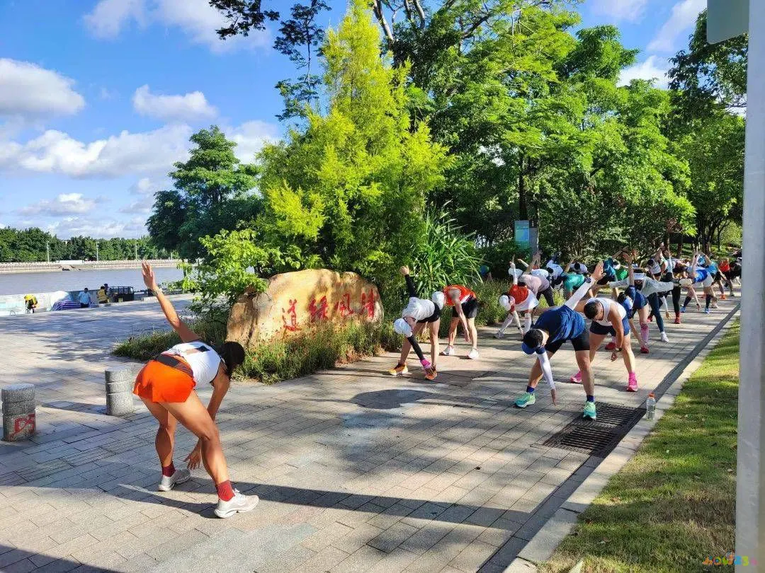 10公里跑的运动强度_高强度跑步减脂吗_强度跑怎么跑