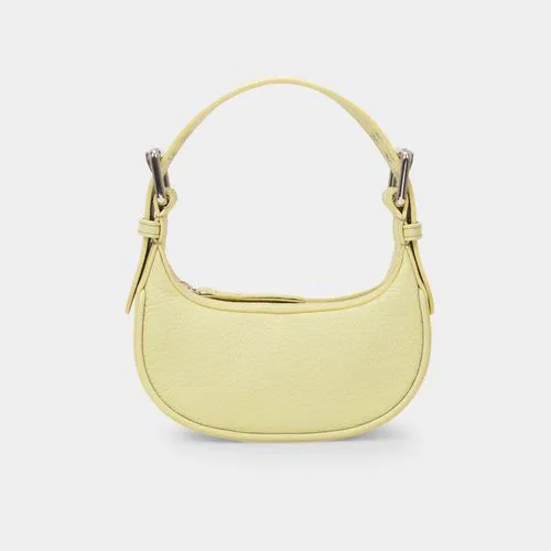 byfar是什么牌子的包包